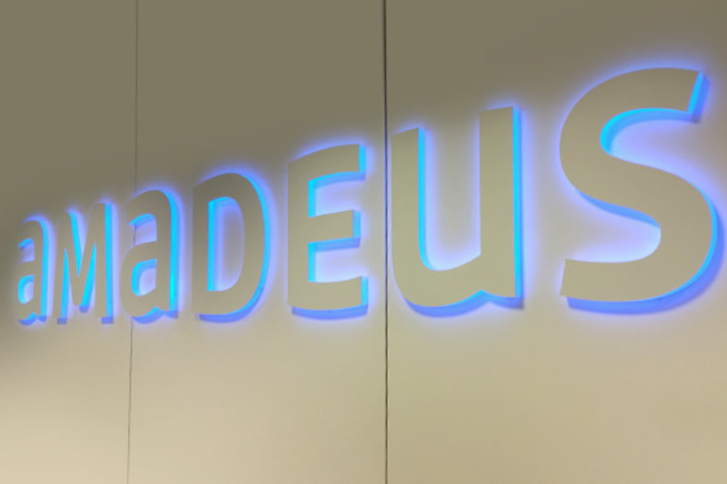 Amadeus. Логотип Amadeus. Amadeus система бронирования.